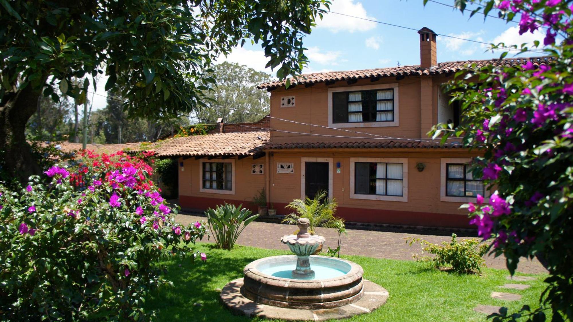 Villa Patzcuaro Garden Hotel מראה חיצוני תמונה